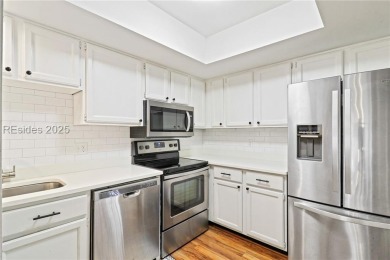 Beautifully remodeled 2BR/2BA condo in St. Andrews, located in on Palmetto Dunes Golf Course and Resort in South Carolina - for sale on GolfHomes.com, golf home, golf lot