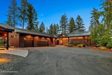 This impressive property effortlessly combines mid-century on Gozzer Ranch Golf and Lake Club in Idaho - for sale on GolfHomes.com, golf home, golf lot