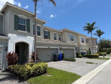 Highly upgraded and well-kept two story two car garage townhouse on Hillcrest Golf and Country Club in Florida - for sale on GolfHomes.com, golf home, golf lot