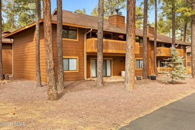 Stunning condo tucked away in the largest & newest Sports on Pinetop Lakes Golf and Country Club in Arizona - for sale on GolfHomes.com, golf home, golf lot