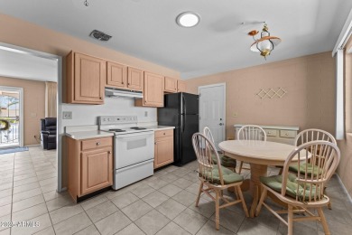 Cute detached home to be sold furnished,  in a prime Sun City on Sun City South Golf Course in Arizona - for sale on GolfHomes.com, golf home, golf lot