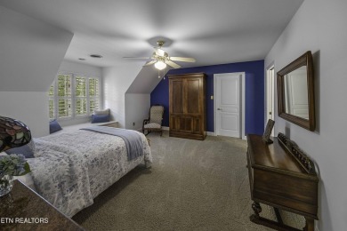 With views of the 8th green, this elegant Gettysview home rests on Gettysvue Country Club in Tennessee - for sale on GolfHomes.com, golf home, golf lot