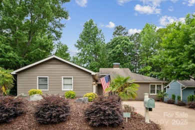 Beautiful One level home located in River Hills in Lake Wylie on River Hills Country Club in South Carolina - for sale on GolfHomes.com, golf home, golf lot