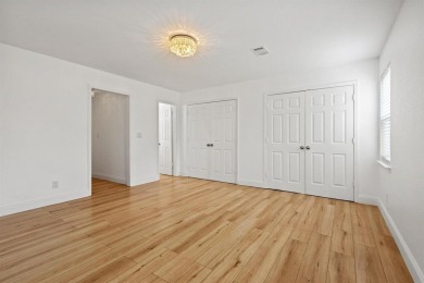 Move-In Ready Home in Simmons Shores! Just a short golf cart on Tanglewood Resort in Texas - for sale on GolfHomes.com, golf home, golf lot