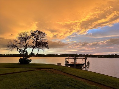 Did not have any flooding or damage from storms. Includes deeded on St. Petersburg Country Club in Florida - for sale on GolfHomes.com, golf home, golf lot