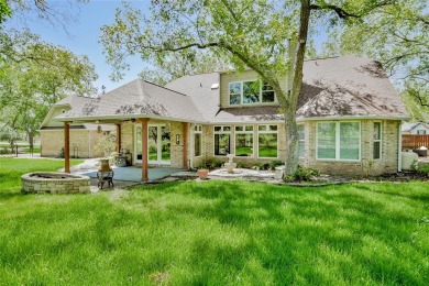 Don't miss seeing this impressive, 5 bedroom, custom-built home on Pecan Plantation Country Club in Texas - for sale on GolfHomes.com, golf home, golf lot