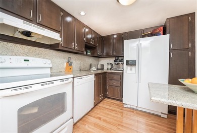 Beautiful 2 bed, 2 bath condo in the all-ages Coranado Building on Turnberry Isle Resort and Club in Florida - for sale on GolfHomes.com, golf home, golf lot