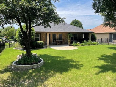 Lovely 2-bedroom, 2-bath single-story home in the popular Robson on Wildhorse Golf Club of Robson Ranch in Texas - for sale on GolfHomes.com, golf home, golf lot