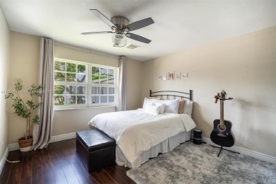 Welcome to this beautifully renovated 3 bed / 2.5 bath corner on Davie Golf Club in Florida - for sale on GolfHomes.com, golf home, golf lot