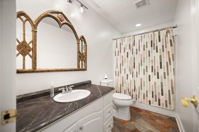 Welcome to Battlefield Estates! This spacious 5-bedroom, 3 on Battlefield Golf and Country Club in Kentucky - for sale on GolfHomes.com, golf home, golf lot