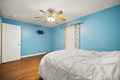 Welcome to Battlefield Estates! This spacious 5-bedroom, 3 on Battlefield Golf and Country Club in Kentucky - for sale on GolfHomes.com, golf home, golf lot