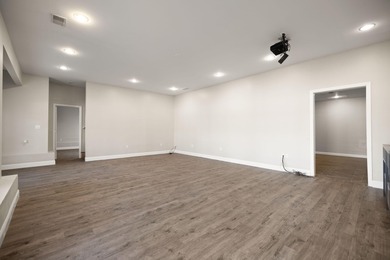 Welcome to Battlefield Estates! This spacious 5-bedroom, 3 on Battlefield Golf and Country Club in Kentucky - for sale on GolfHomes.com, golf home, golf lot