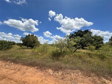 Corner lot available inside The Hideout Resort. If you are on Hideout Golf Club and Resort  in Texas - for sale on GolfHomes.com, golf home, golf lot