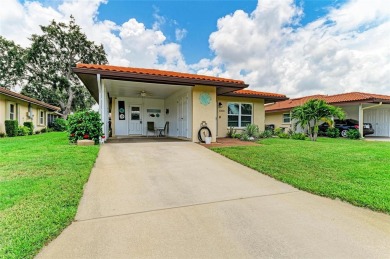Beautifully Updated Free-Standing Villa in Cambridge Village on IMG Academies Golf and Country Club in Florida - for sale on GolfHomes.com, golf home, golf lot