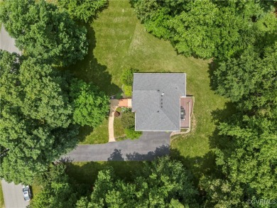 Welcome to this meticulously maintained Charles Bailey on Highlands Golfers Club in Virginia - for sale on GolfHomes.com, golf home, golf lot