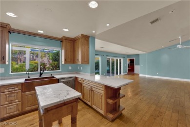 WELCOME TO YOUR DESERT OASIS IN SUN CITY SUMMERLIN! THIS on Highland Falls Golf Club in Nevada - for sale on GolfHomes.com, golf home, golf lot