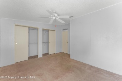 This 3 bedroom, 2 bath property is a lovely place to call homee on Brookridge Country Club in Florida - for sale on GolfHomes.com, golf home, golf lot