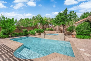 WELCOME TO YOUR DESERT OASIS IN SUN CITY SUMMERLIN! THIS on Highland Falls Golf Club in Nevada - for sale on GolfHomes.com, golf home, golf lot