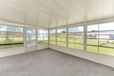 This 3 bedroom, 2 bath property is a lovely place to call homee on Brookridge Country Club in Florida - for sale on GolfHomes.com, golf home, golf lot