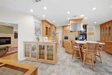 Looking for a standout lake property? This Blackfoot peninsula on Lake Kiowa Golf Course in Texas - for sale on GolfHomes.com, golf home, golf lot