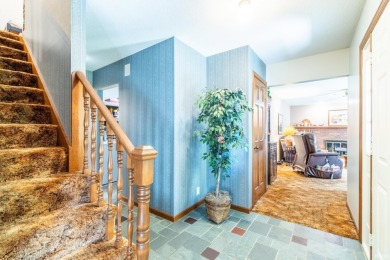 This 4 bedroom/2.5 bathroom home situated on a quiet cul-de-sac on Lake James Golf Club in Indiana - for sale on GolfHomes.com, golf home, golf lot