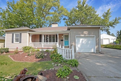 This charming ranch home offers more than meets the eye! With on Irv Warren Memorial Golf Course in Iowa - for sale on GolfHomes.com, golf home, golf lot