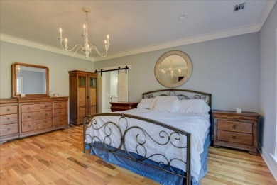 Stunning 6-bedroom modern farmhouse in beautiful Mount Vintage on Mount Vintage Plantation and Golf Club  in South Carolina - for sale on GolfHomes.com, golf home, golf lot