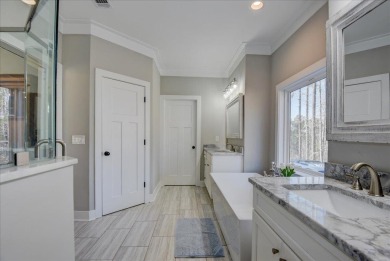 Stunning 6-bedroom modern farmhouse in beautiful Mount Vintage on Mount Vintage Plantation and Golf Club  in South Carolina - for sale on GolfHomes.com, golf home, golf lot