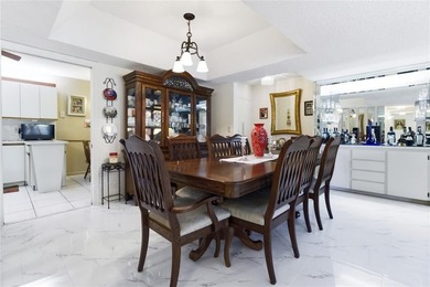 Calling ALL GOLFERS & SNOWBIRDS! Pristine, Beautiful & LARGE, 3 on  in Florida - for sale on GolfHomes.com, golf home, golf lot