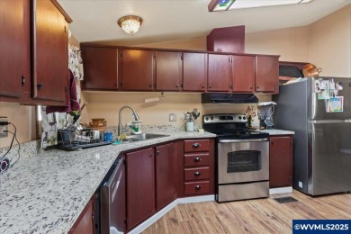 Discover this beautifully updated home in the desirable city of on  in Oregon - for sale on GolfHomes.com, golf home, golf lot