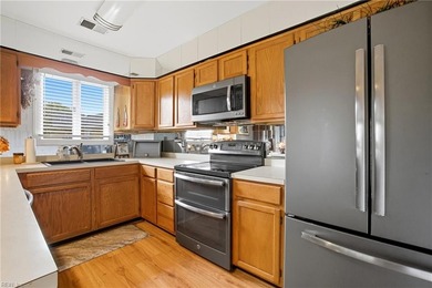 Golf Course, Single level living. All brick Condo with a 1 Car on Cypress Point Country Club in Virginia - for sale on GolfHomes.com, golf home, golf lot