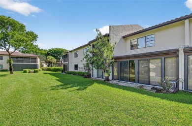 Welcome to this light and bright 2 bedroom, 2.5 bath townhouse on Boca Lago Golf and Country Club in Florida - for sale on GolfHomes.com, golf home, golf lot