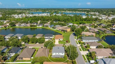 Short Sale. 4 bedroom 3 1/2 bath pool home & almost 3000 sq ft on Imperial Lakewoods Golf Club in Florida - for sale on GolfHomes.com, golf home, golf lot