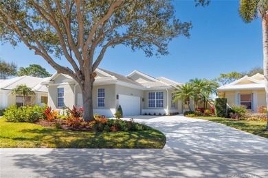 ARCHITECTURAL DIGEST WORTHY!!! EXTENSIVELY REMODELED 3B/2b/2c on  in Florida - for sale on GolfHomes.com, golf home, golf lot
