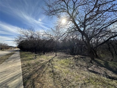 Build your dream luxury home in the exclusive Lake Ridge on Tangle Ridge Golf Club in Texas - for sale on GolfHomes.com, golf home, golf lot
