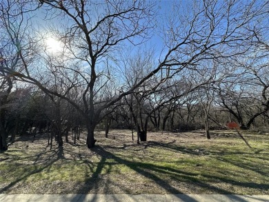Build your dream luxury home in the exclusive Lake Ridge on Tangle Ridge Golf Club in Texas - for sale on GolfHomes.com, golf home, golf lot