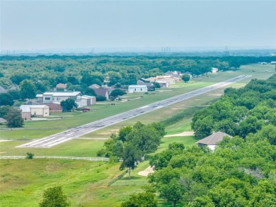 Howdy! Build your dream home on this beautiful pie-shaped lot on Pecan Plantation Country Club in Texas - for sale on GolfHomes.com, golf home, golf lot