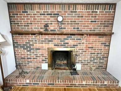 Check out this single-story brick home located in the heart of on Wasioto Winds in Kentucky - for sale on GolfHomes.com, golf home, golf lot