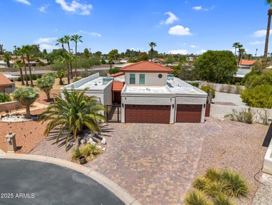 Perfectly situated w/ easy access to Wild Horse Pass Resort on Sun Lakes Country Club in Arizona - for sale on GolfHomes.com, golf home, golf lot