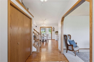 Situated on a cul-de-sac & the scenic Chicago Lakes Golf Course on Chisago Lakes Golf Course in Minnesota - for sale on GolfHomes.com, golf home, golf lot