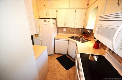 Wow! Act fast! FURNISHED, 2/2, corner unit, light & bright & on  in Florida - for sale on GolfHomes.com, golf home, golf lot