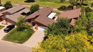 This is a super clean, freshly painted, super cute 2 bedroom, 2 on Chaparral Country Club in New Mexico - for sale on GolfHomes.com, golf home, golf lot