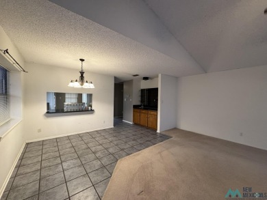 This is a super clean, freshly painted, super cute 2 bedroom, 2 on Chaparral Country Club in New Mexico - for sale on GolfHomes.com, golf home, golf lot