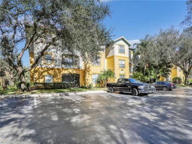 Discover pride of ownership in this pristine 2-bedroom, 2-bath on Gateway Golf and Country Club in Florida - for sale on GolfHomes.com, golf home, golf lot