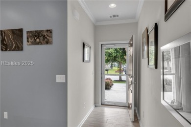 Welcome home to this pretty Hill Crest model offering 2BR/2BA on Argent Lakes Golf Course in South Carolina - for sale on GolfHomes.com, golf home, golf lot