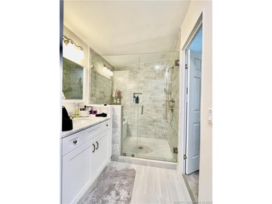 Delightful, remodeled home on a corner lot! Complete storm on Indianwood Golf and Country Club in Florida - for sale on GolfHomes.com, golf home, golf lot