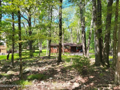 Retro Ranch Retreat in Lake Harmony ''Step Back in Time'' --just on Split Rock Resort and Country Club in Pennsylvania - for sale on GolfHomes.com, golf home, golf lot