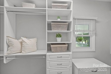 Beautifully updated 4-bed, 3.5-bath home on a landscaped .4-acre on Birkdale Golf Club in North Carolina - for sale on GolfHomes.com, golf home, golf lot