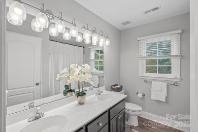 Beautifully updated 4-bed, 3.5-bath home on a landscaped .4-acre on Birkdale Golf Club in North Carolina - for sale on GolfHomes.com, golf home, golf lot