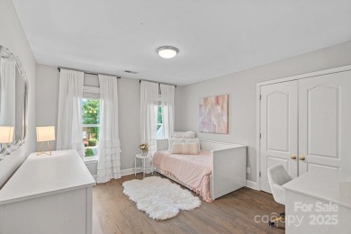 Beautifully updated 4-bed, 3.5-bath home on a landscaped .4-acre on Birkdale Golf Club in North Carolina - for sale on GolfHomes.com, golf home, golf lot
